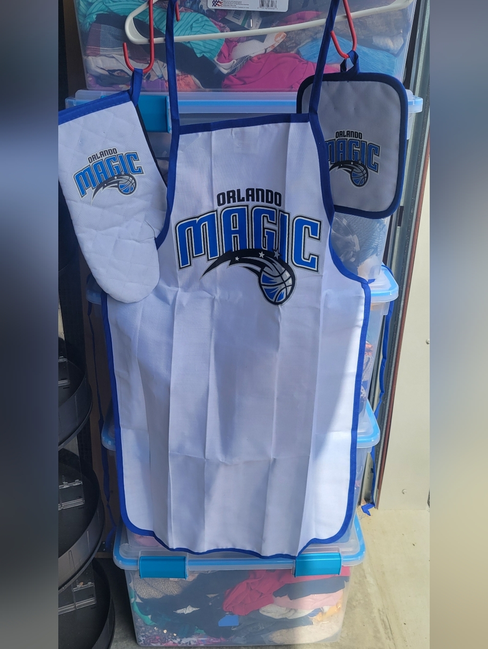 Orlando Magic White & Blue Kitchen Apron Set. Officially Licensed. New